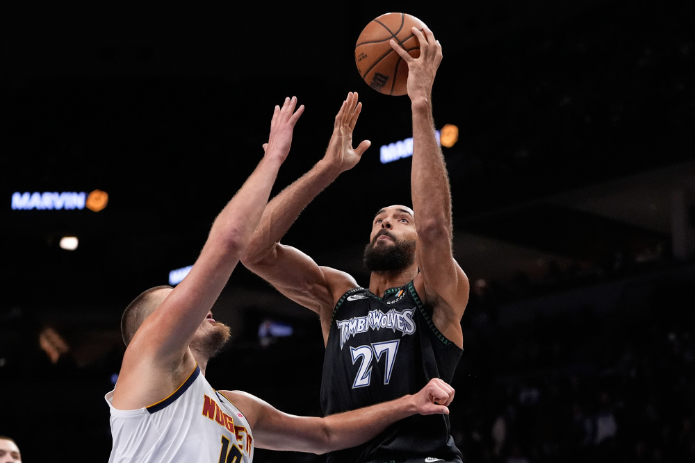 小组末轮与 小组末轮与